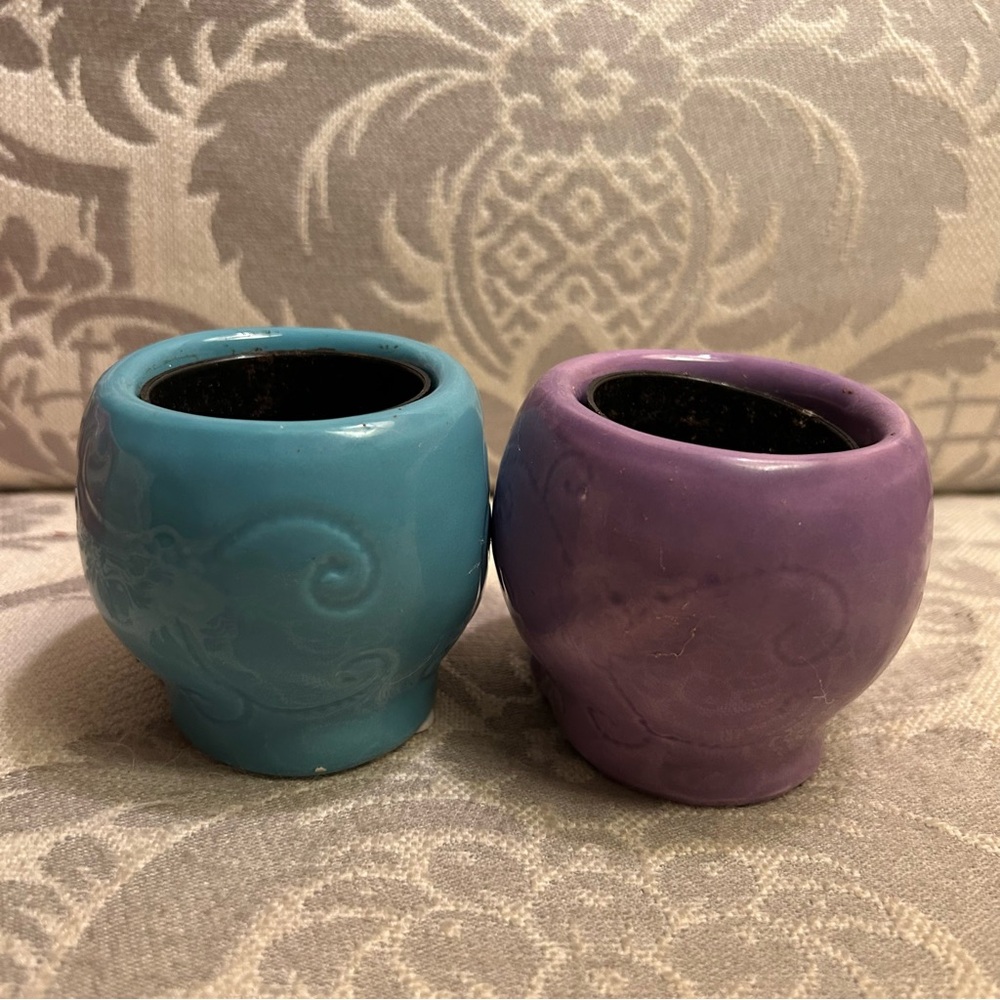 Lot of 2 Ceramic Day Of The Dead Sugar Skull Planter 2.5 inc Trader Joes Purple - Picture 2 of 7